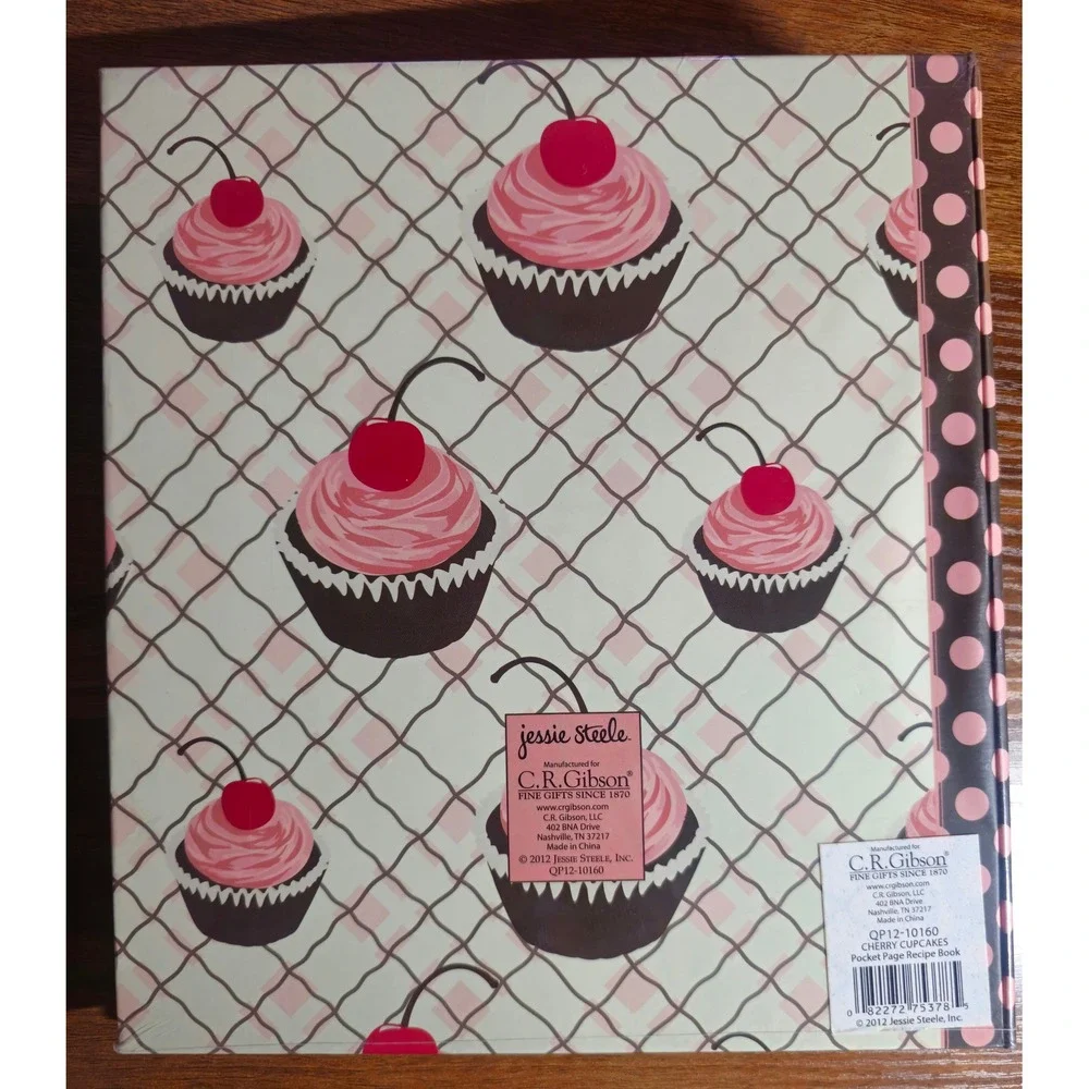 RARE Jessie Steele Cherry Cupcake Pocket Page Recipe Book Binder C.R. Gibson New